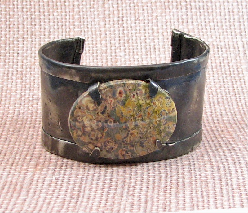 Cabochon Cuff